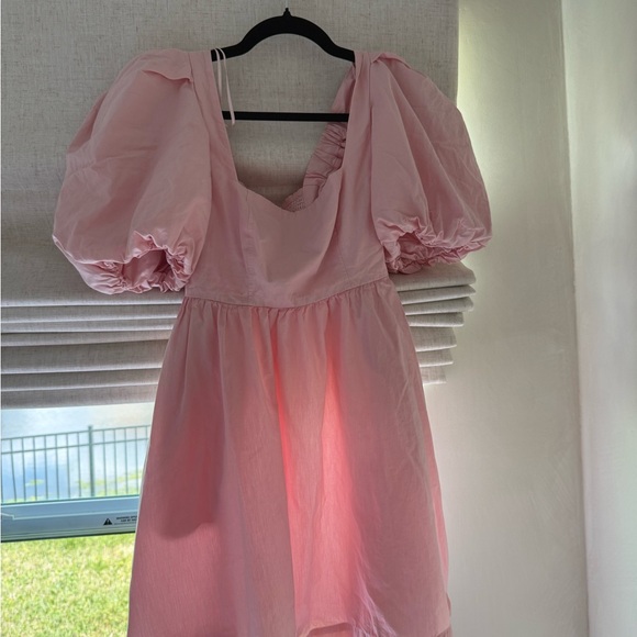 Maeve Square-Neck Pink Puff Sleeve Mini Dress - Picture 4 of 7